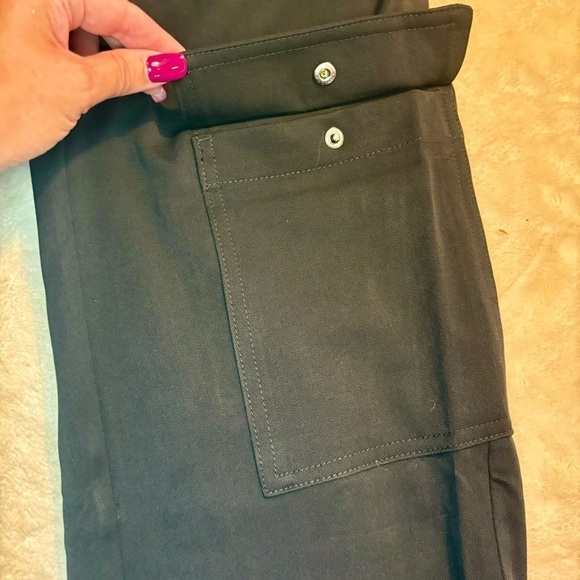 Sale! NWT A New Day Pants Adaptive Pants Black Stretch Panel ZipUp Cuffs Pockets - Picture 8 of 13